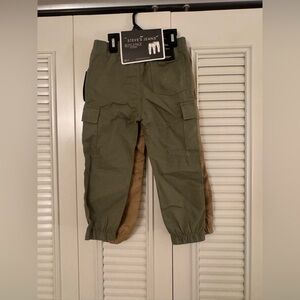 Boys Khaki & Olive Cargo Pants Lot of 2 100% Cotton Adjustable Waist Size 4T NWT